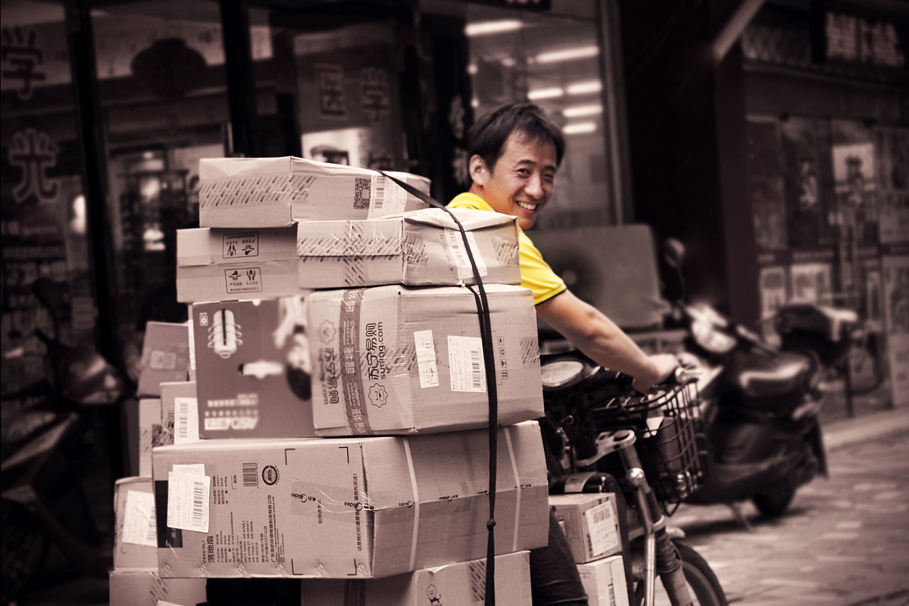 快递月入上万背后不为人知的秘密